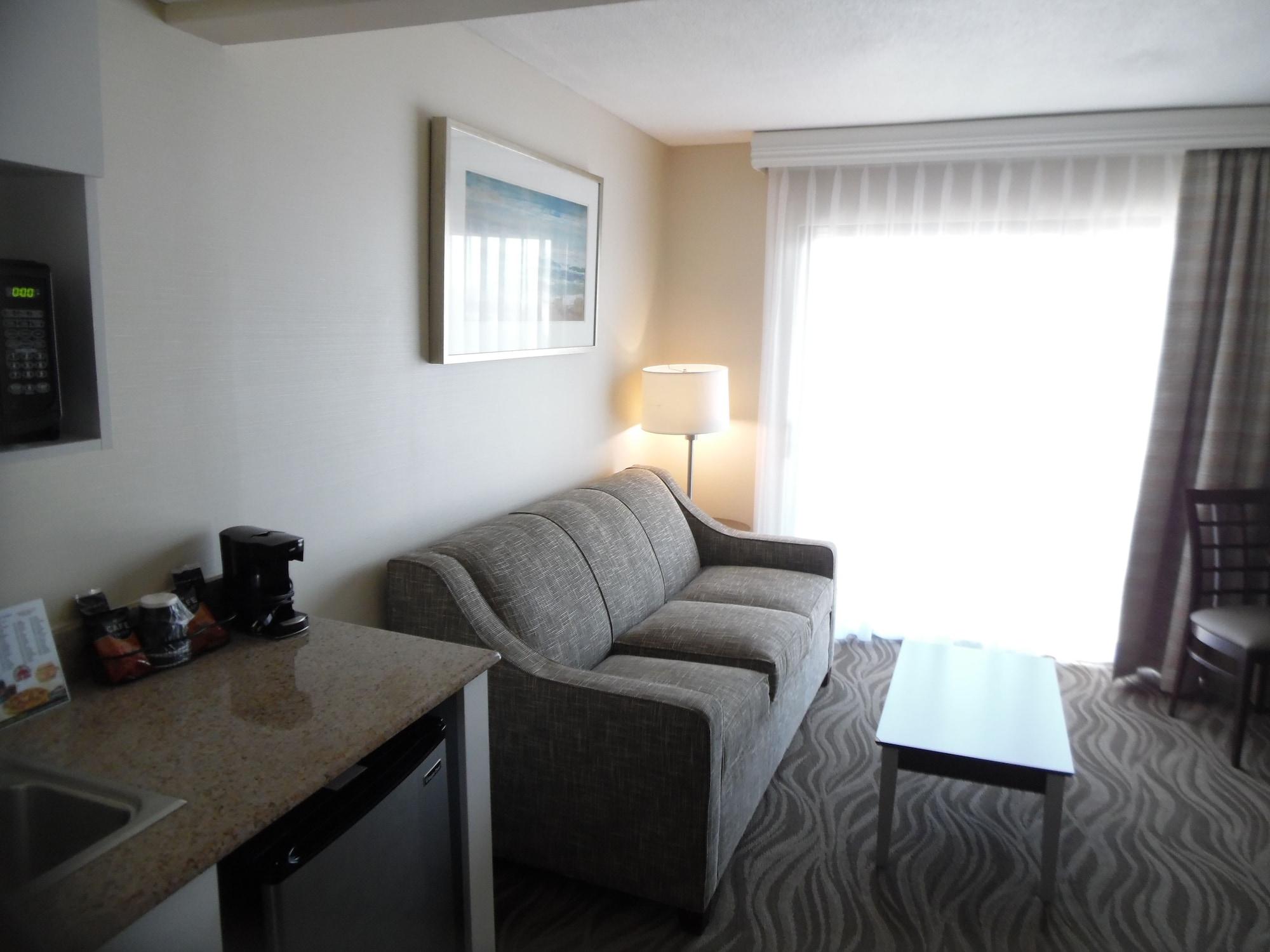 The Breakers Hotel & Suites 레오보스 비치 외부 사진