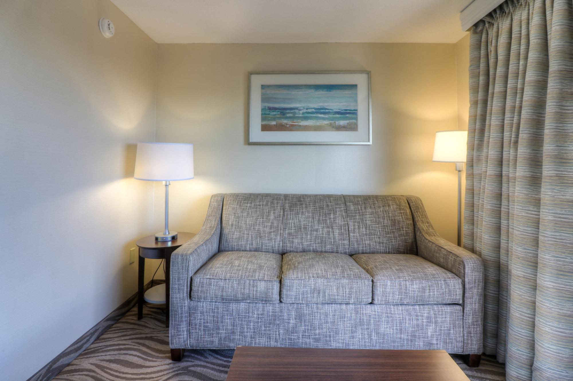 The Breakers Hotel & Suites 레오보스 비치 외부 사진